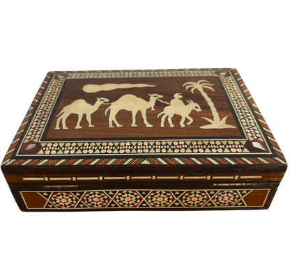 Caixa vintage de mosaico damasceno dos anos 70, design de camelo, caixa artesanal síria para lembranças