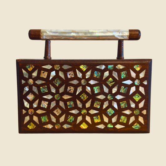 Zenobia – Bolso Clutch Damasquino de Lujo con Incrustaciones de Nácar y Forro de Brocado