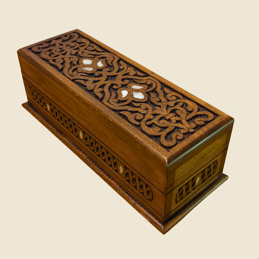 Handgesneden Luxe Doos uit Damascus – Parelmoer & Fluweel
