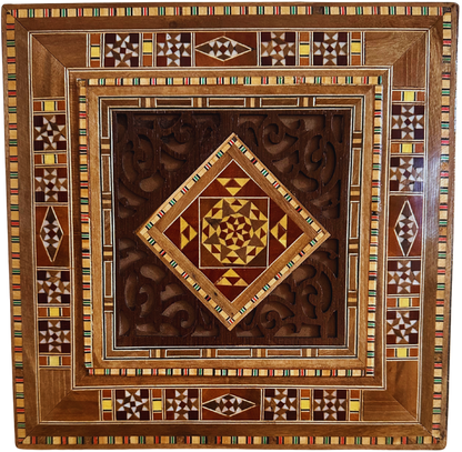 Baú Damasquino de Joias e Lembranças – Elegância em Veludo