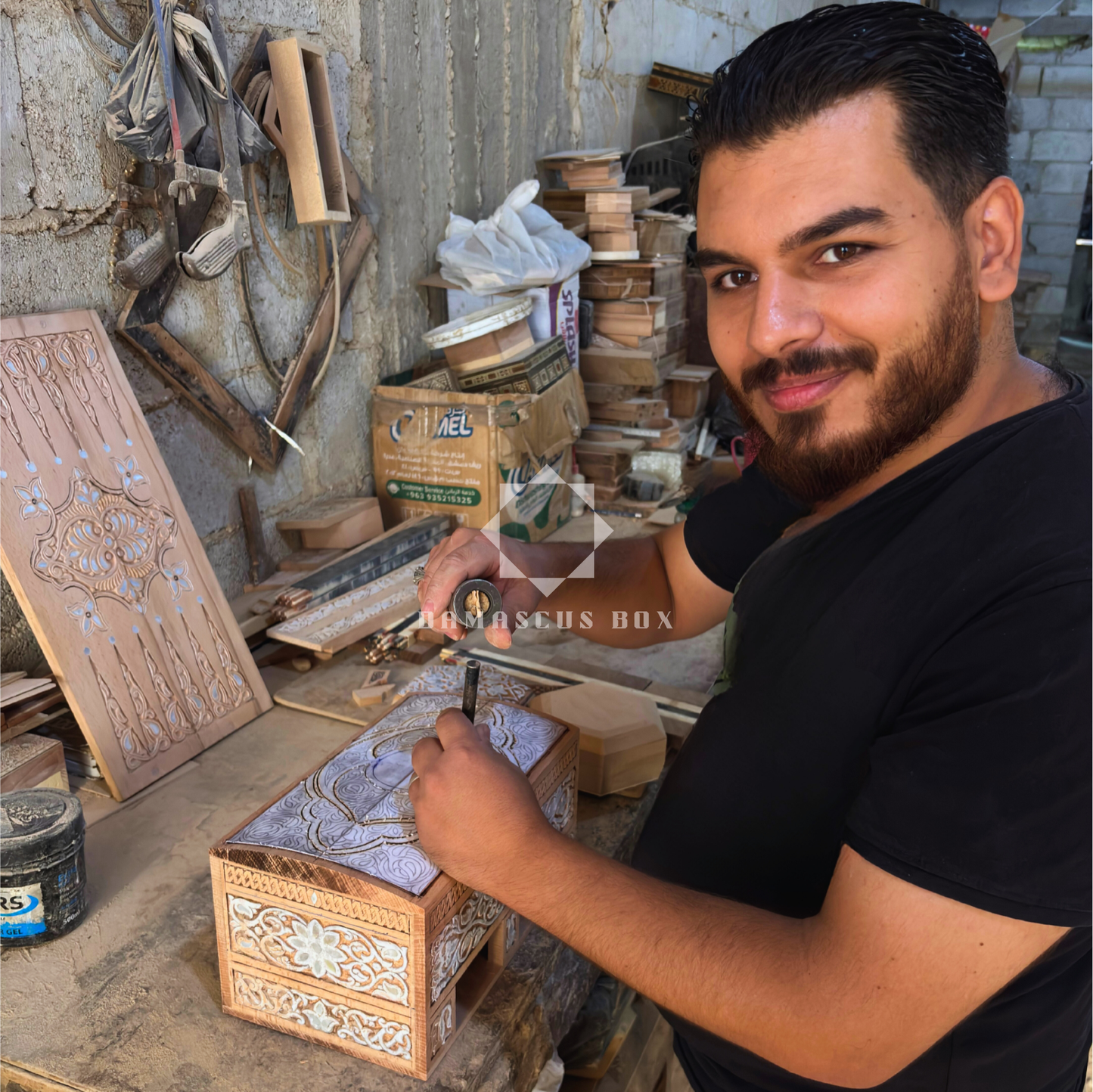 Scatola Damascena con Serratura – Capolavoro Artigianale